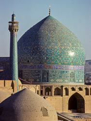 1977iran-A051-00-Isfahan---shah-mosque-02.jpg